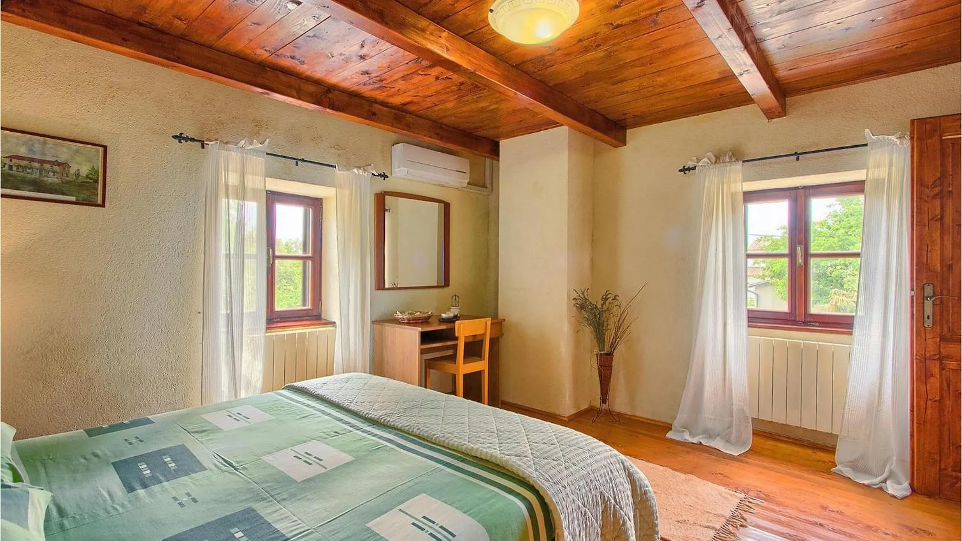 Villa Edera Jursici Holiday home