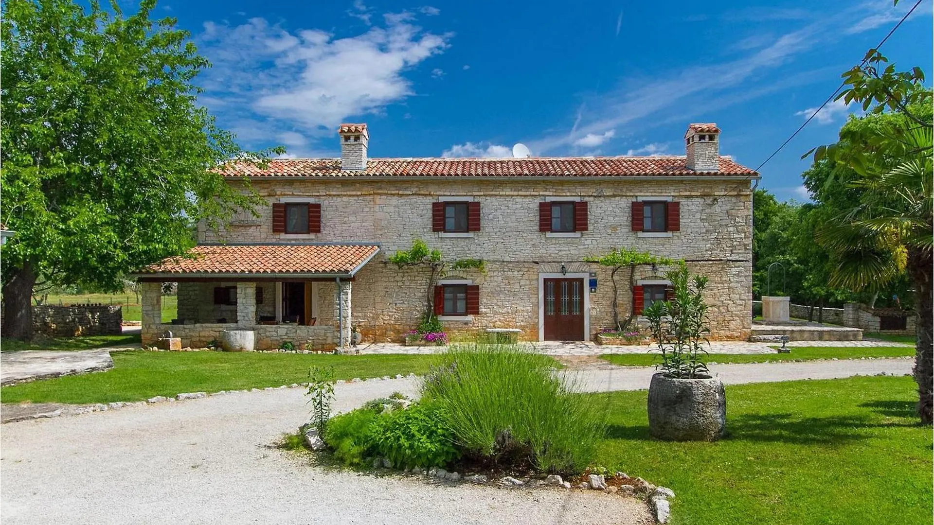 Villa Edera Jursici 0*,  Croatia