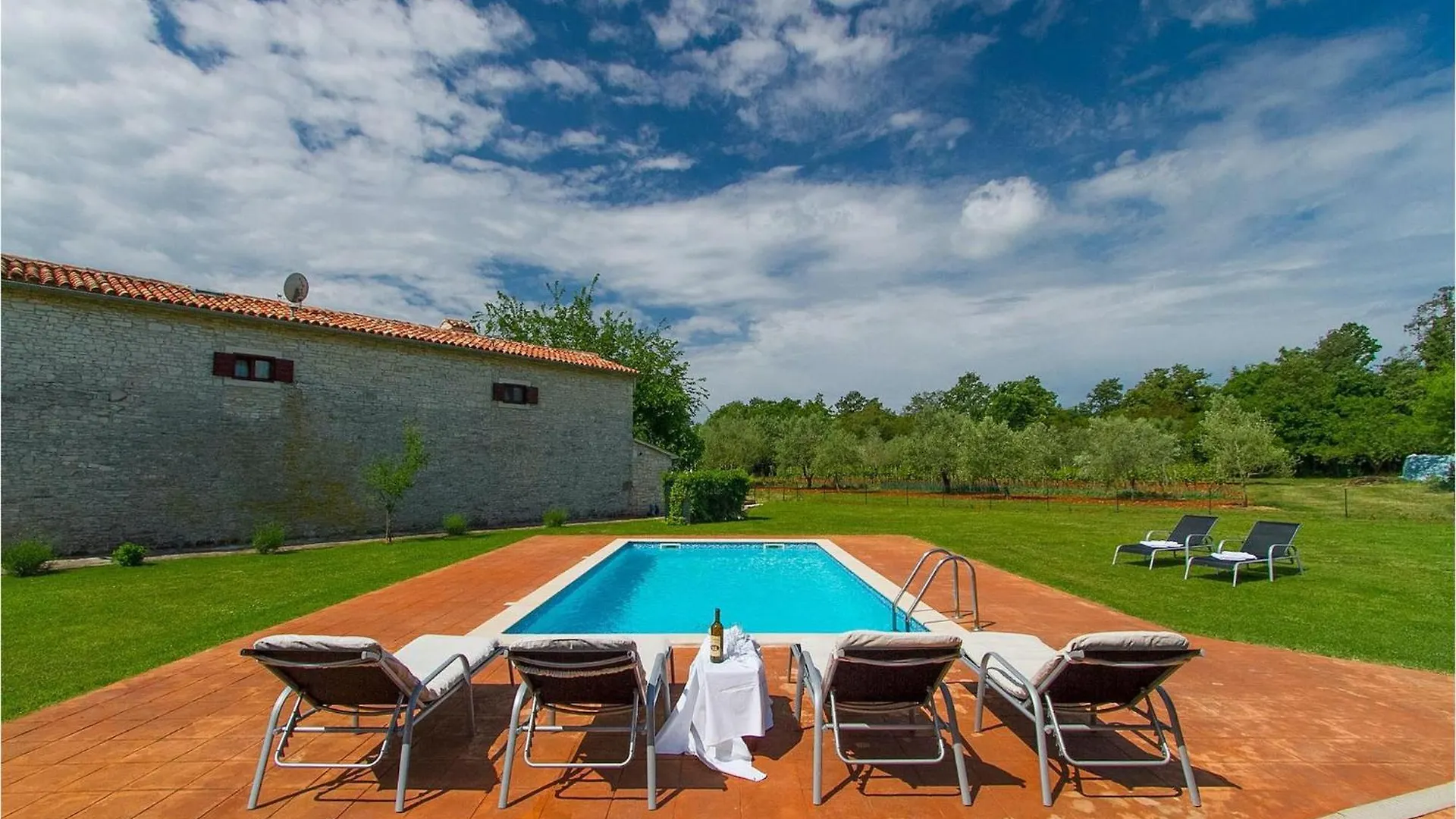 Villa Edera Jursici