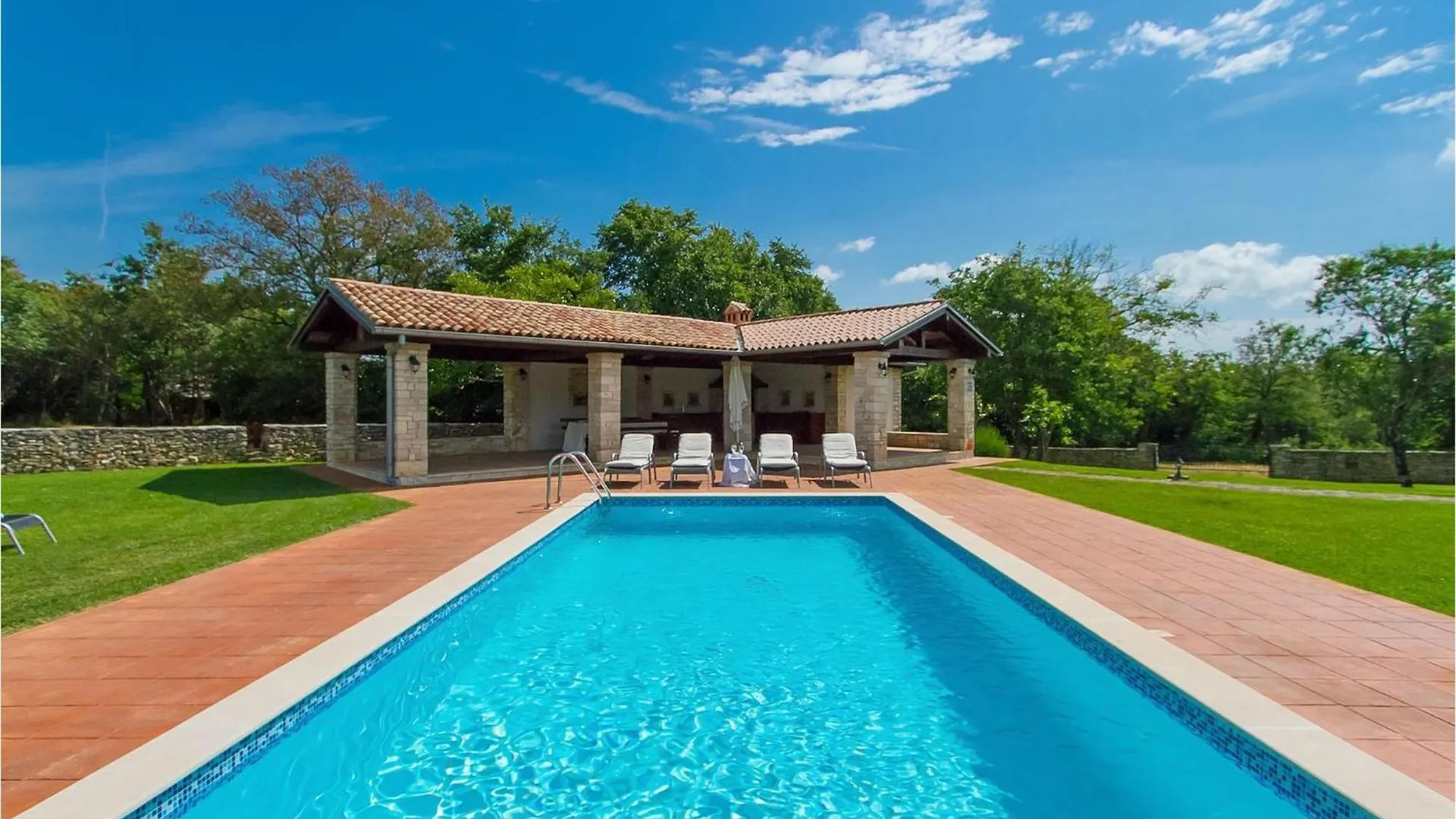 Villa Edera Jursici
